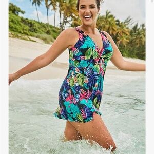 Swimsuits For All Tropical Floral One Piece